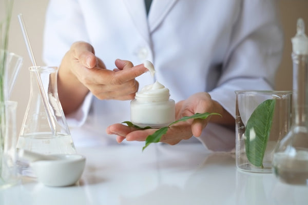 CURSO CREMAS NATURALES Y FORMAS COSMÉTICAS
